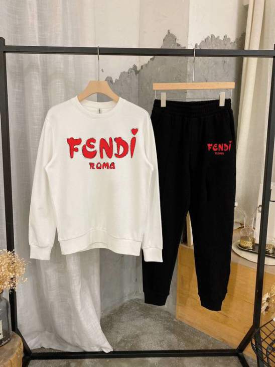 Picture of Fendi Sweater Suits _SKUFendim-5xlkdt1239194